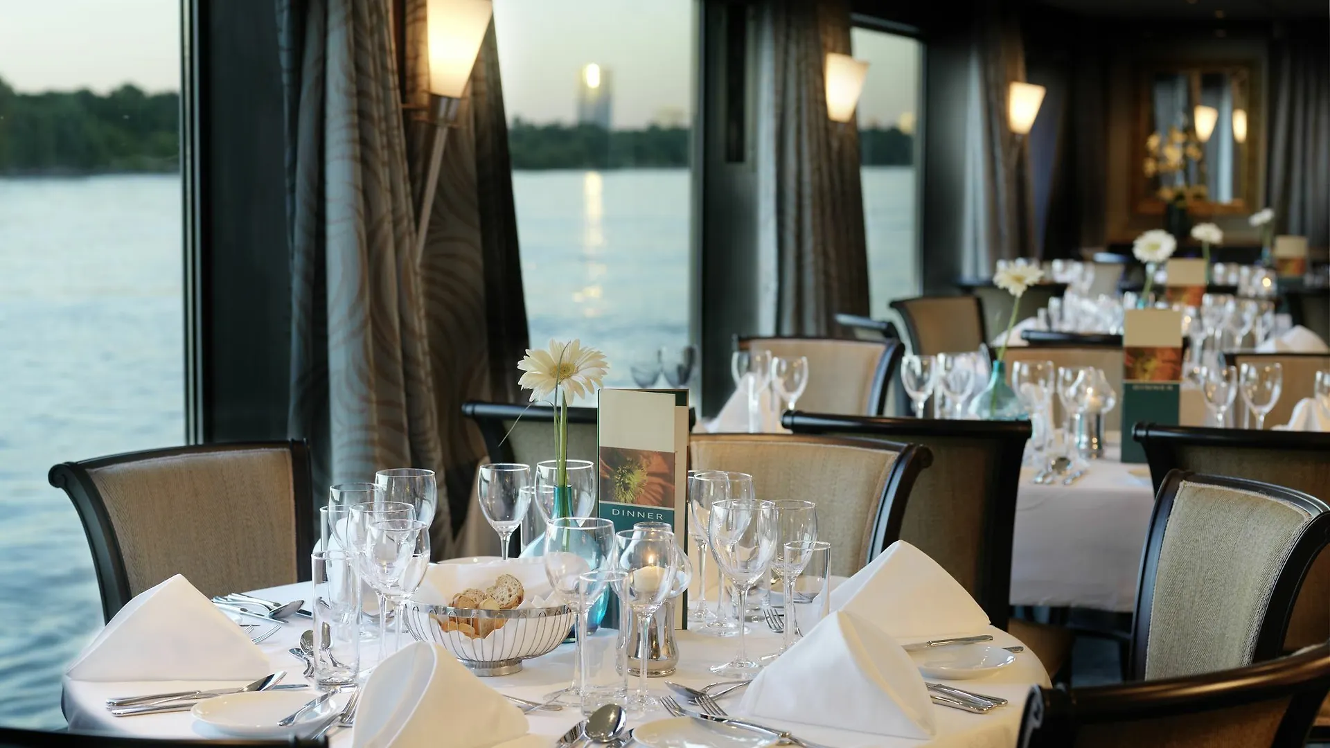 Crossgates Hotelship 4 Star - Osthafen - Frankfurt Frankfurt am Main 0*,